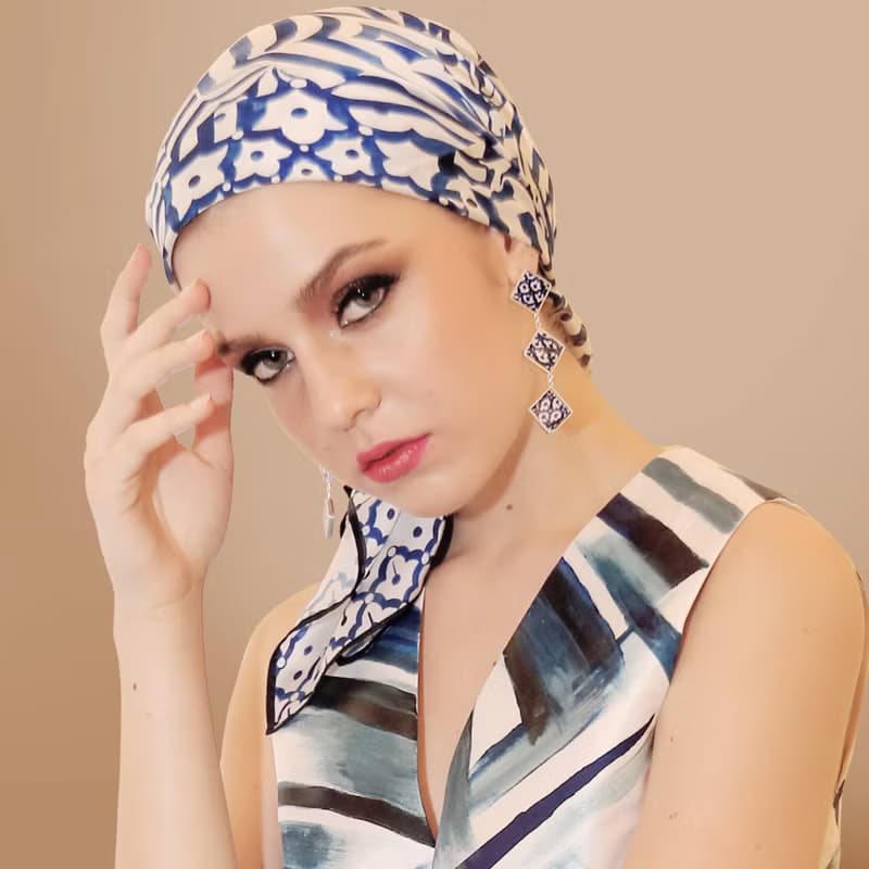 Silk satin scarf - Pineapple Tweak