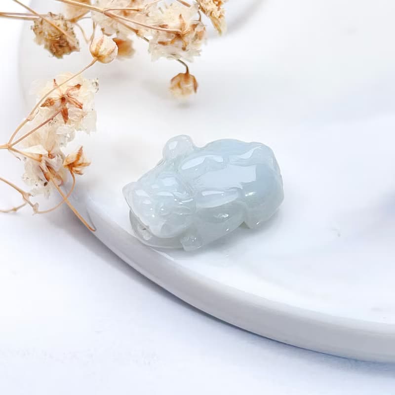 【招財神獸】冰綠種翡翠貔貅吊飾 | 天然緬甸玉翡翠A貨