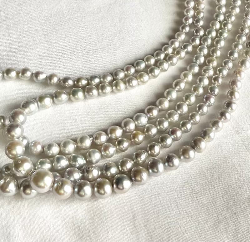 Akoya pearl 3 strand necklace  sea pearl