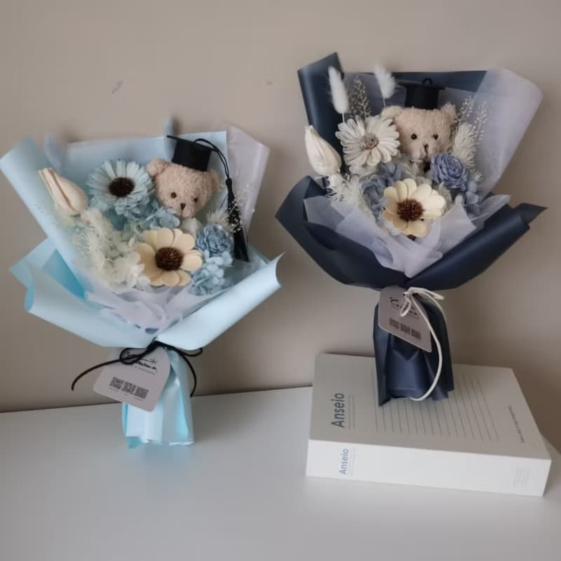 畢業熊花束 水藍太陽花花束 向日葵 生日 週年 畢業禮物 老師禮物