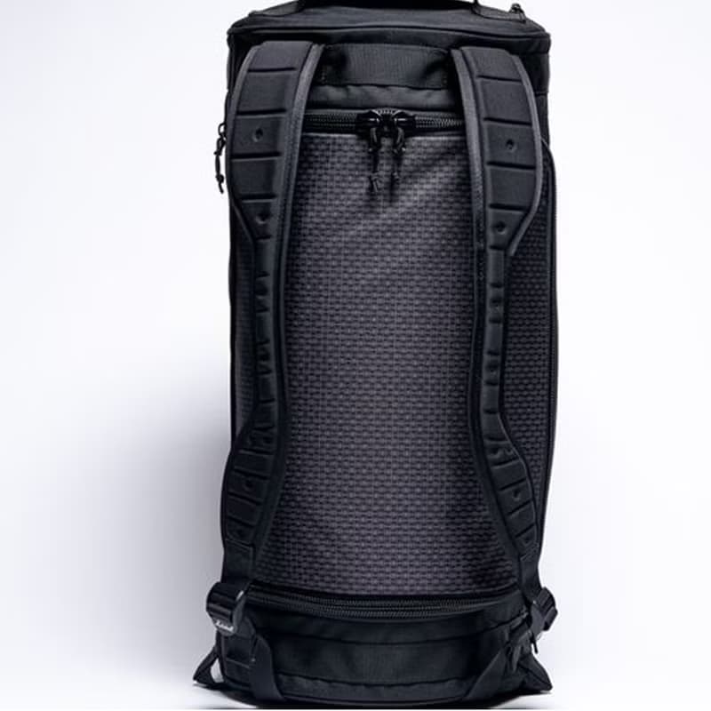Underground Duffel Bag 行李袋