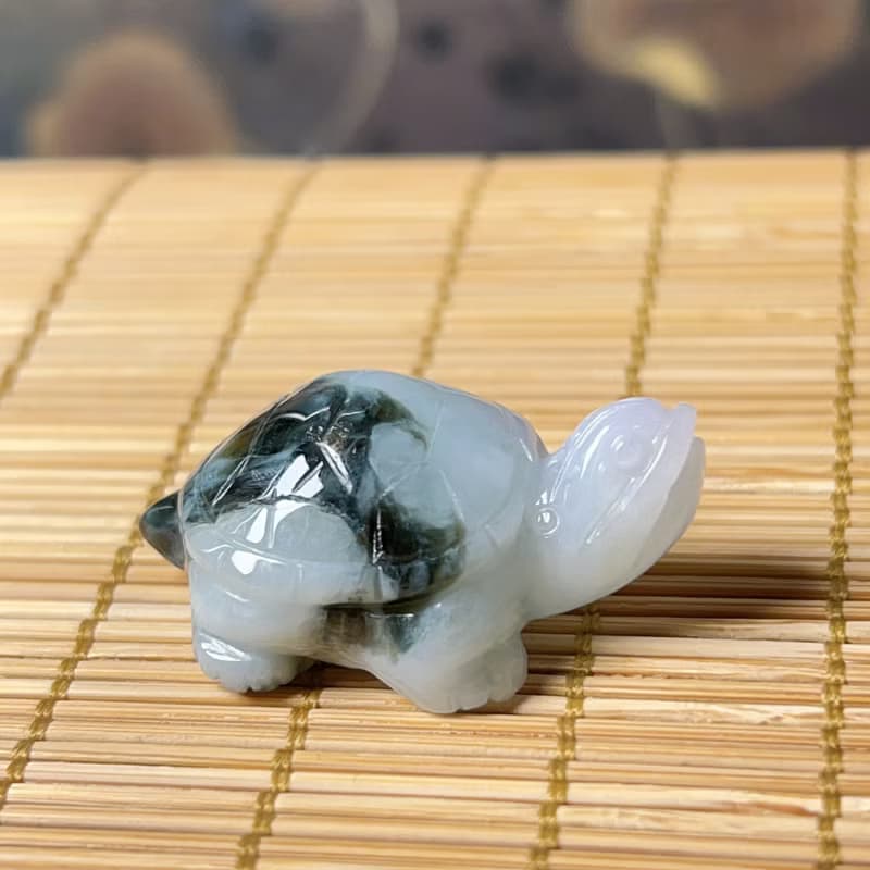 【吉祥‧長壽】飄花翡翠烏龜 | 天然緬甸A貨翡翠 | 送禮