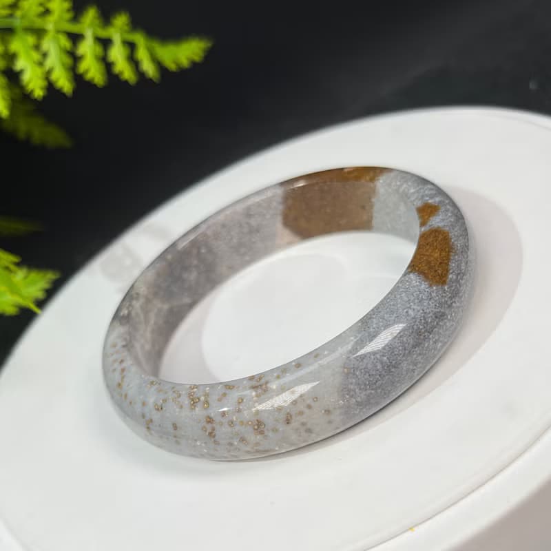 獨特星空瑪瑙手鐲59MM 冰潤玉化多彩玉髓手環 調節療愈清除負能量