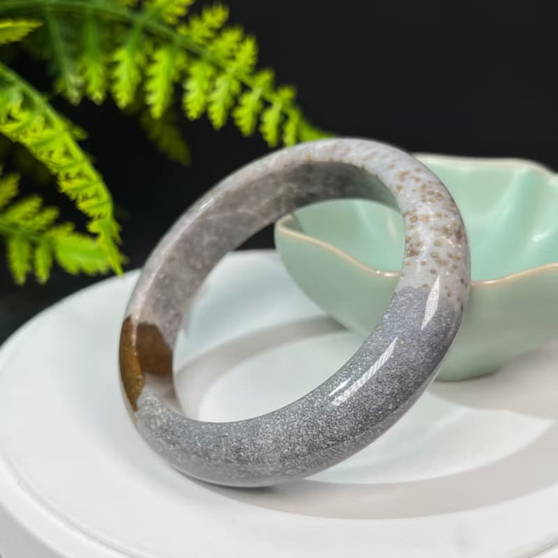 獨特星空瑪瑙手鐲59MM 冰潤玉化多彩玉髓手環 調節療愈清除負能量