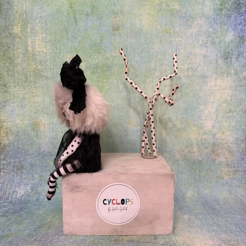 Black orchid cyclops - girl _ MADE-TO-ORDER!