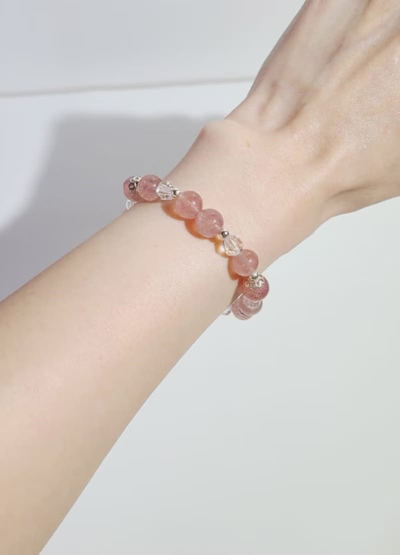 天然草莓粉晶 - 白水晶手鍊