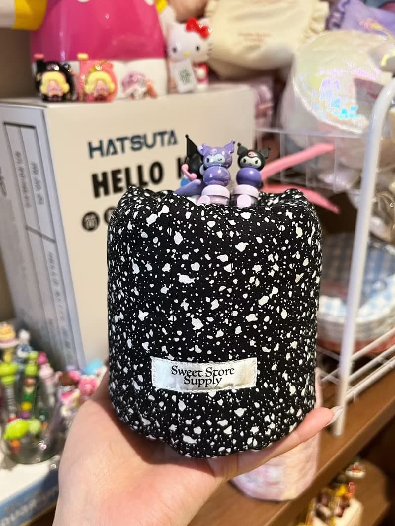 Sweetstore Supply原創可愛*限量*黑色潑墨夾棉加厚化妝刷筆筒