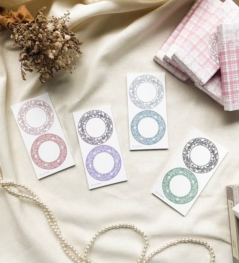 Vintage Dinnerware Style Round Frame Memo Pad