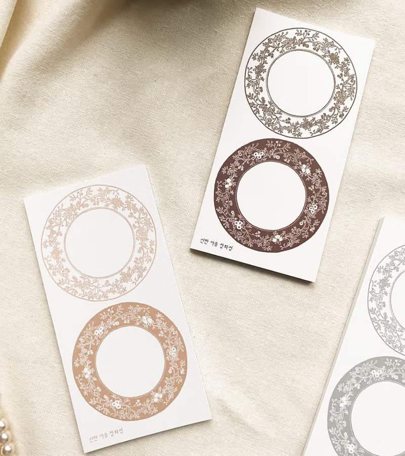Vintage Dinnerware Style Round Frame Memo Pad