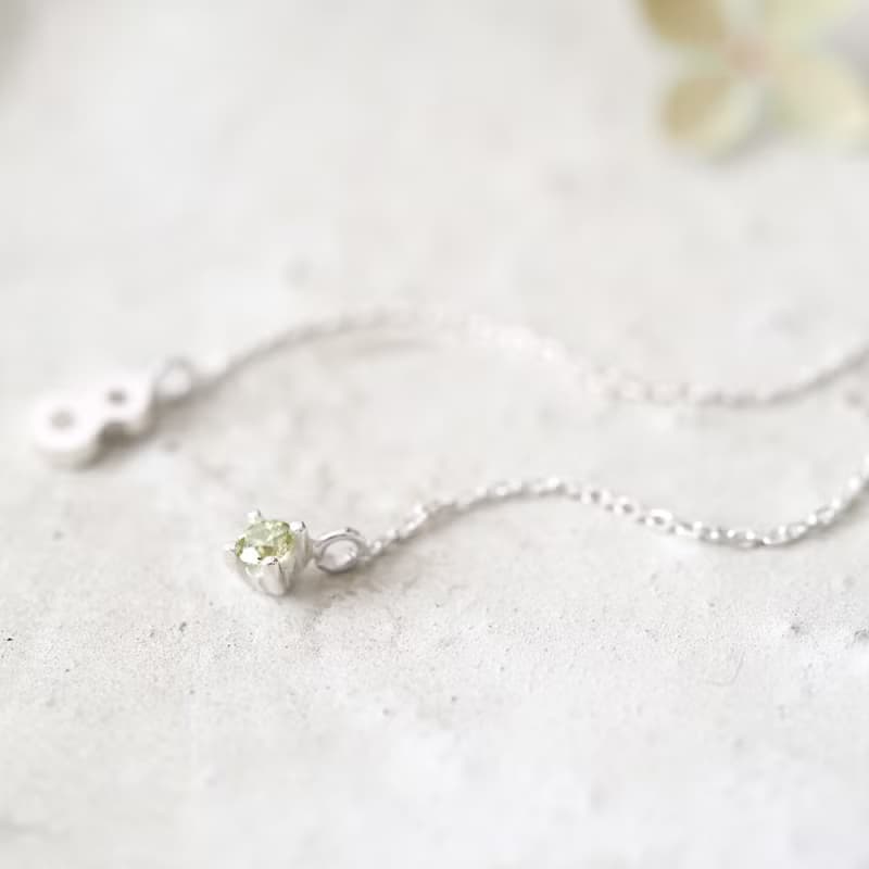 数字 & 8月 誕生石 ペリドット チェーン ピアス シルバー925