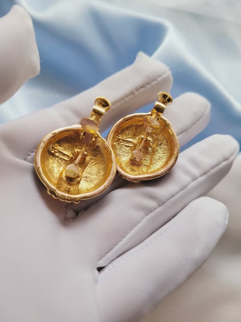 美國西洋古董飾品/NAPIER金色流線黑琺瑯夾式耳環/古著首飾