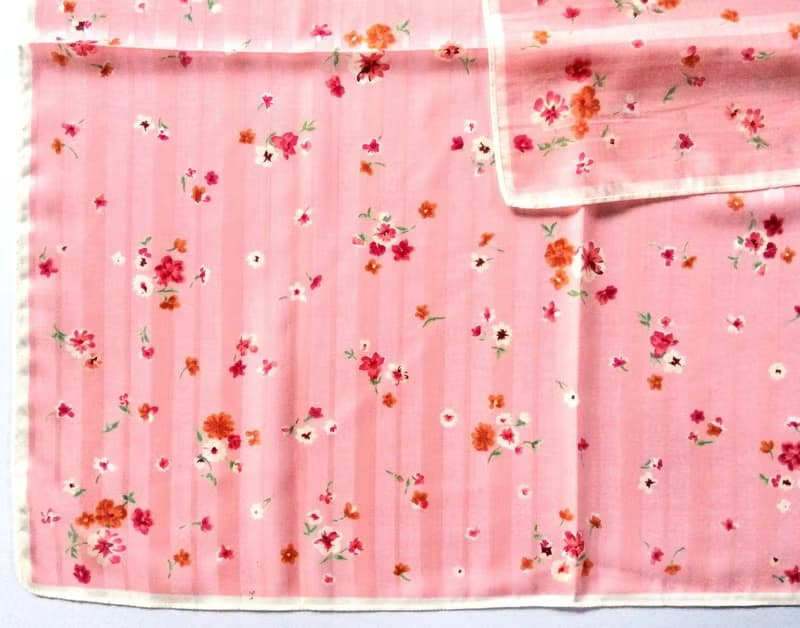 ELLE Paris Vintage Handkerchief Women Pink Floral Gift 23 x 23 inches