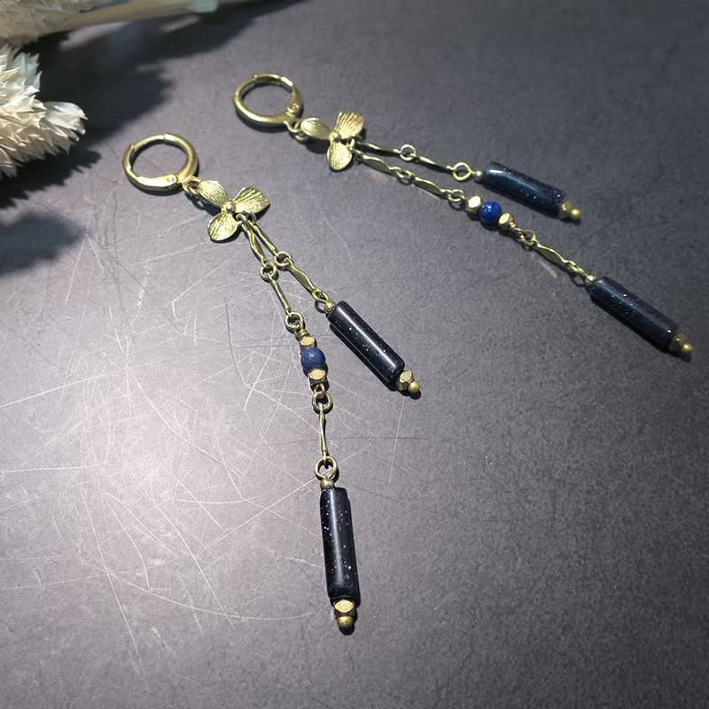 VIIART。深海。藍砂石黃銅長版流蘇耳環-可改夾式