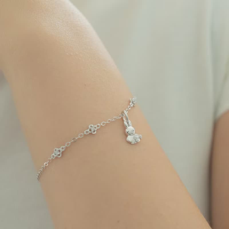 【Pinkoi x miffy】Miffy和花純銀手鏈 銀色