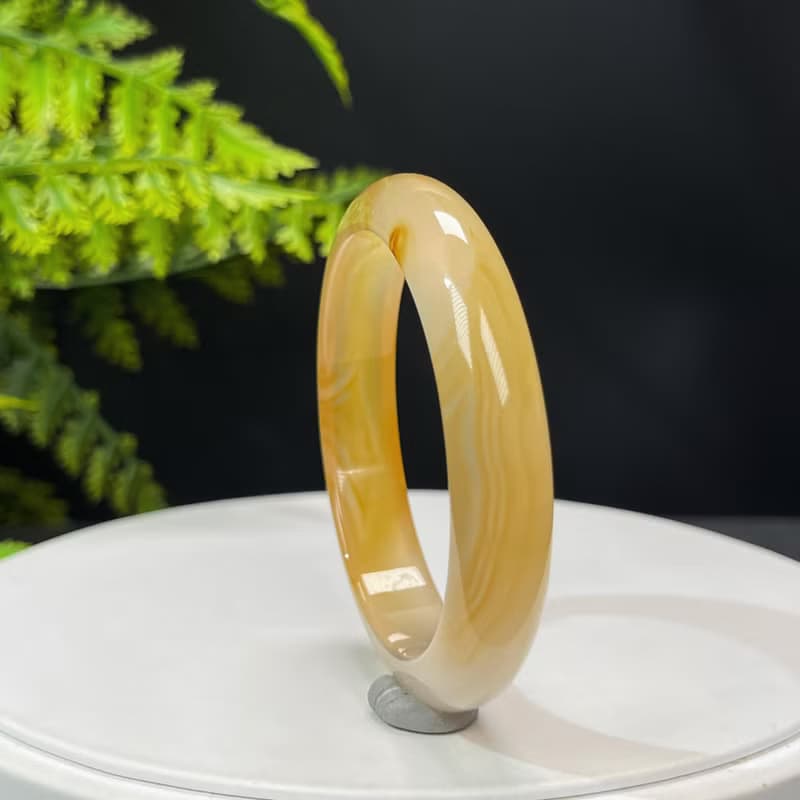 精品 漸變淺金瑪瑙手鐲 51+MM 冰潤起光飄花金玉髓手環 激勵招財