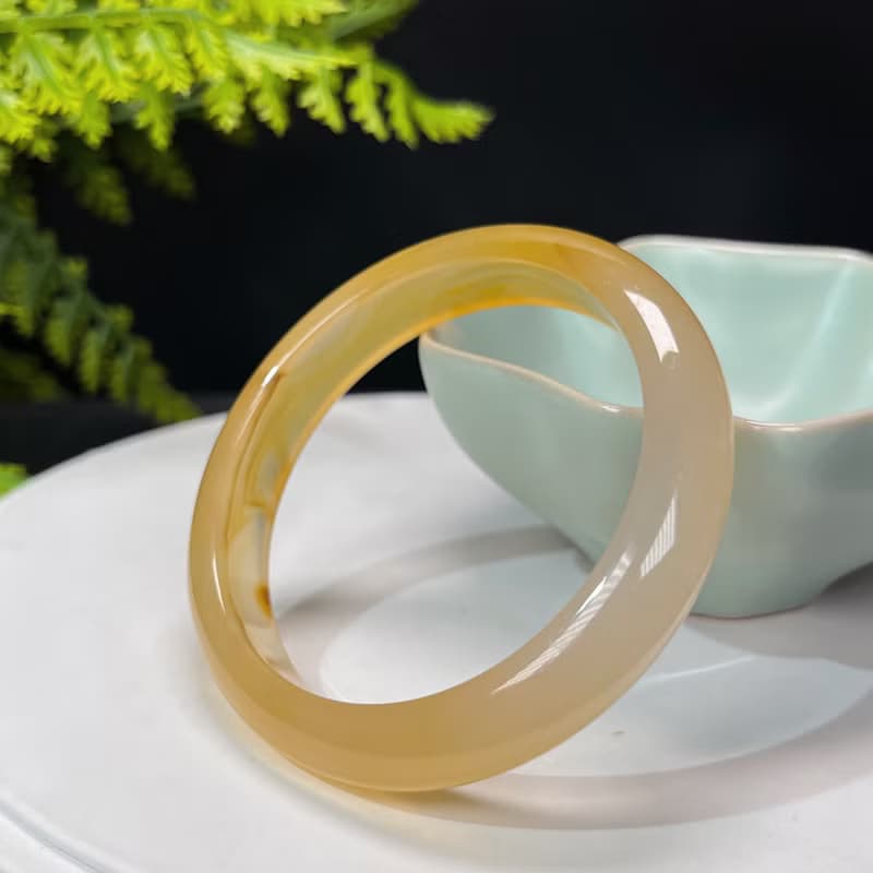 精品 漸變淺金瑪瑙手鐲 51+MM 冰潤起光飄花金玉髓手環 激勵招財