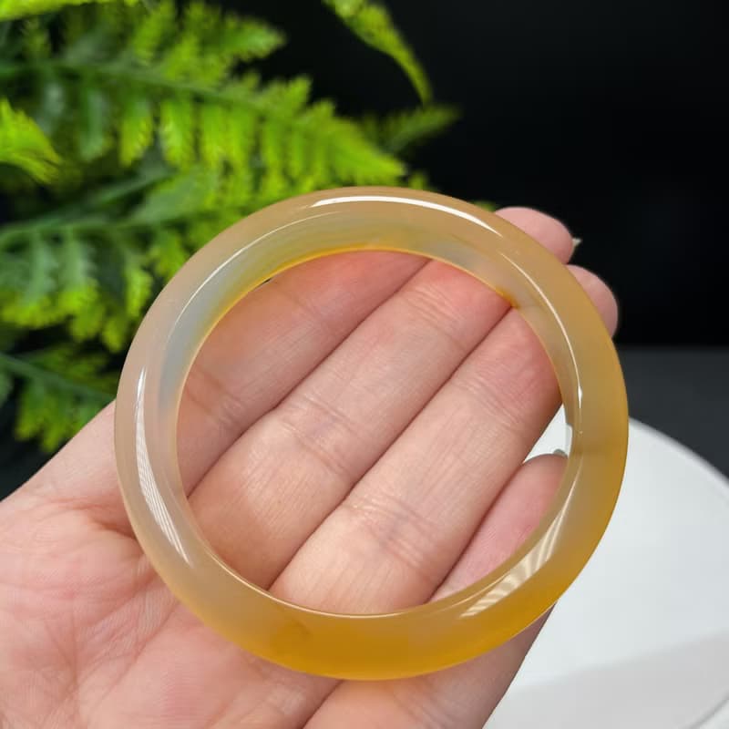 精品 漸變淺金瑪瑙手鐲 51+MM 冰潤起光飄花金玉髓手環 激勵招財