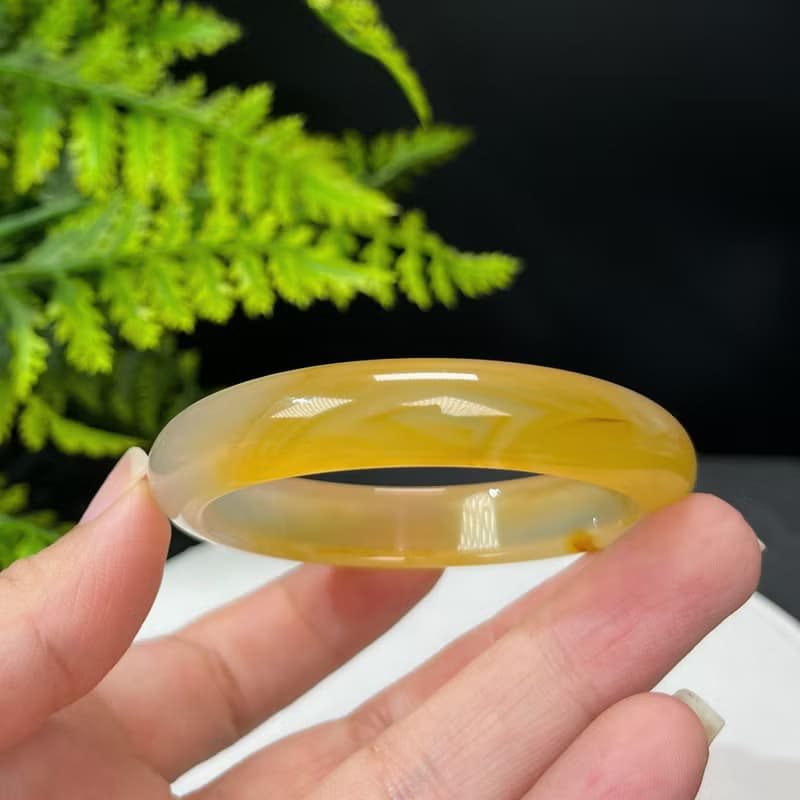 精品 漸變淺金瑪瑙手鐲 51+MM 冰潤起光飄花金玉髓手環 激勵招財