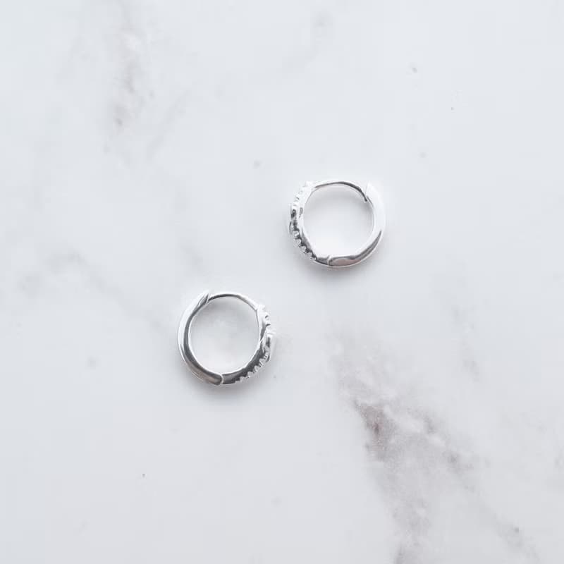 【美鑽銀飾】愛心鋯石 | 亮麗易扣式純銀耳環 | 大員囡仔