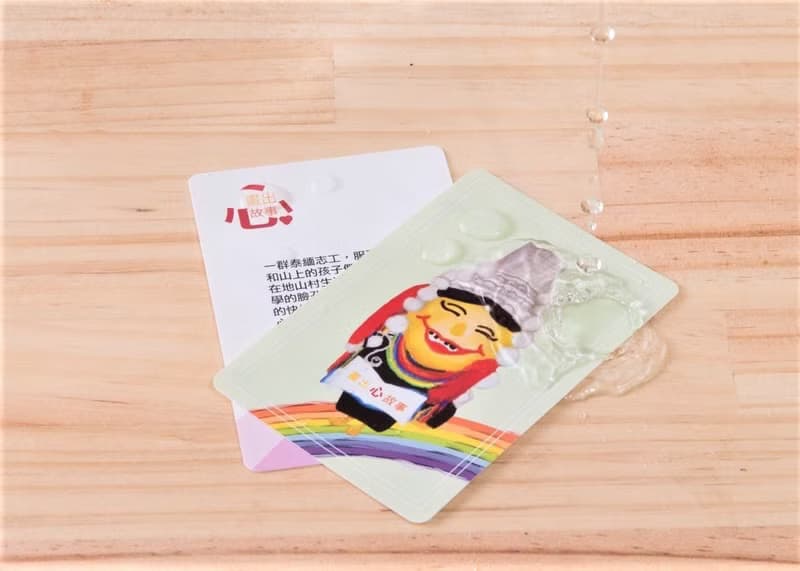 石頭紙撲克牌組/MIT台灣製造/防水耐髒/泡湯露營/泰國山村學生畫