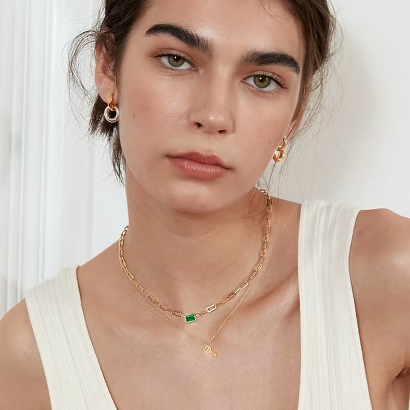 BB GLAM NECKLACE