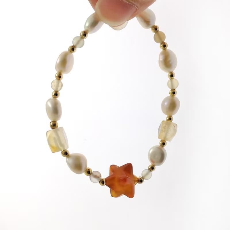 七月生日石-許願流星紅玉髓配養殖淡水珍珠彈性手鍊