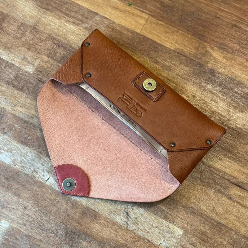 zipper wallet - brown