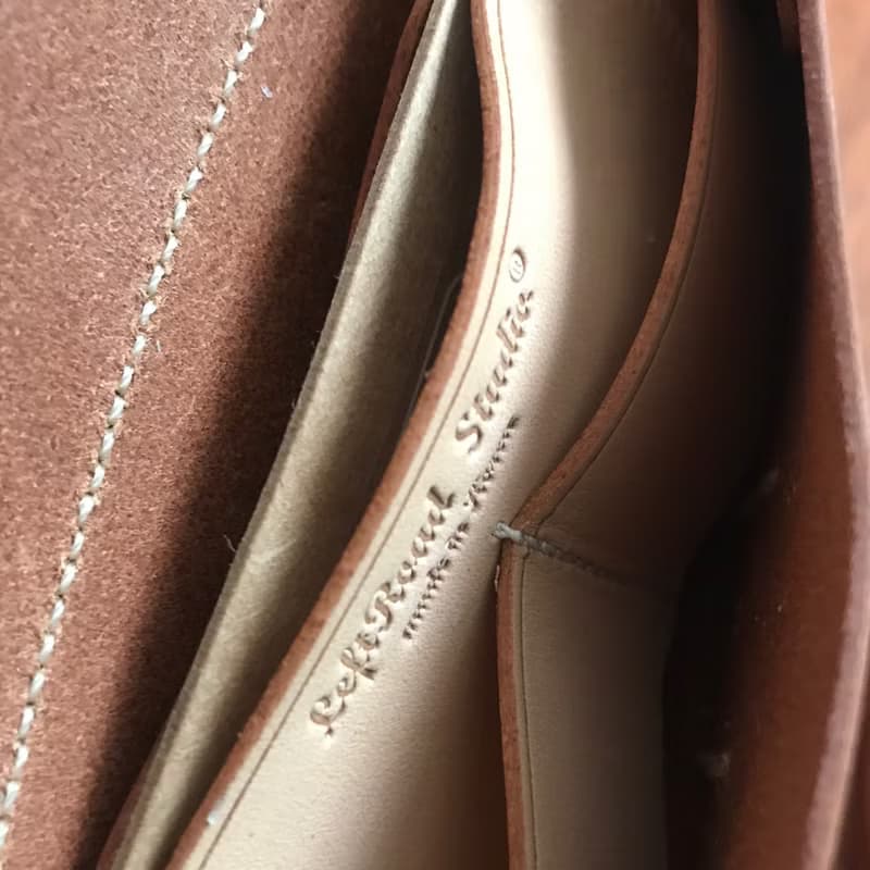 zipper wallet - brown
