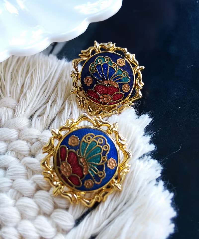 Vintage Jewelry 西洋古董飾品 景泰藍 雅致蝶花 針式耳環