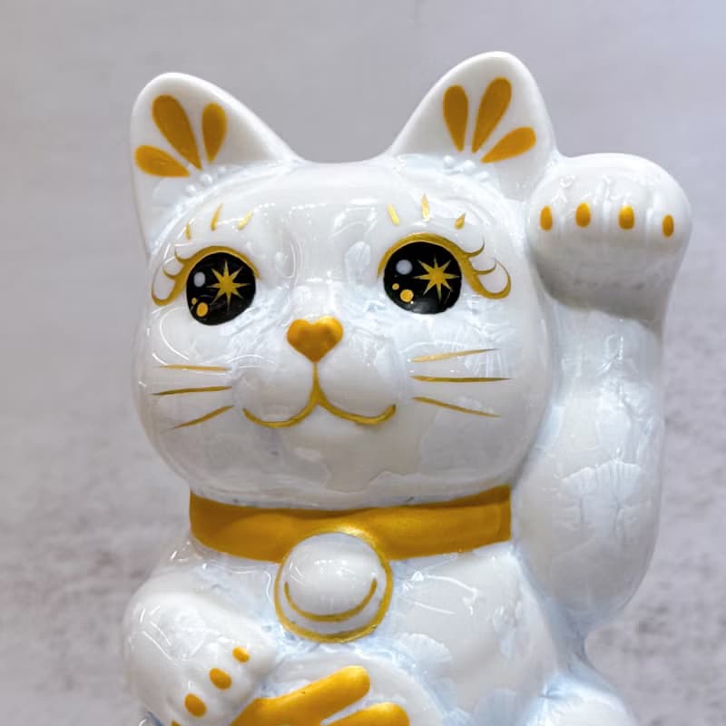 【萬両福貓】日本清水燒招財貓 | 花結晶 青白 千万両 左