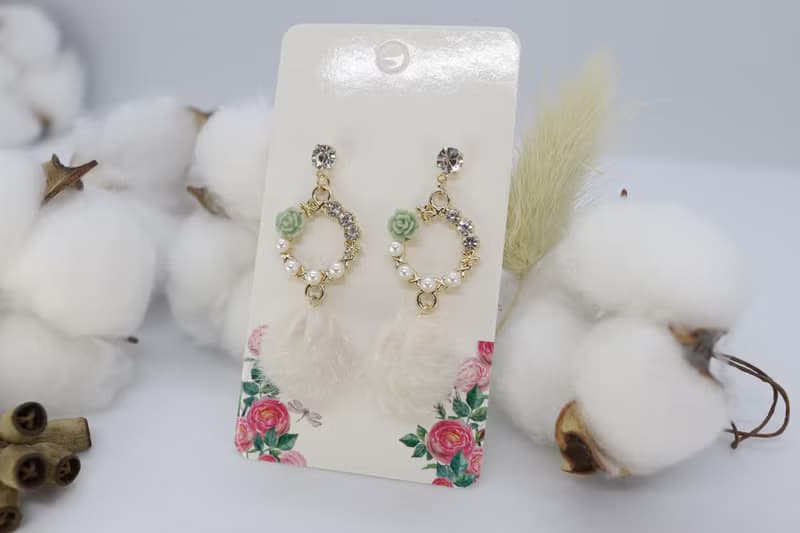 Green Rose Point Faux Fur Pom-Pom 925 Silver Post Earrings