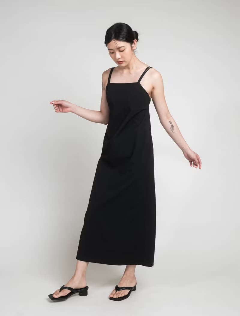 Black 經典黑 / 泡泡紗 度假修身 Bra 長洋裝