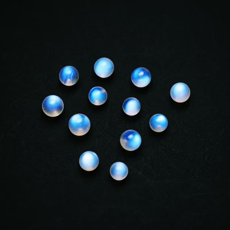 平靜心靈 矇矓霧氣藍暈月光石 純銀耳針