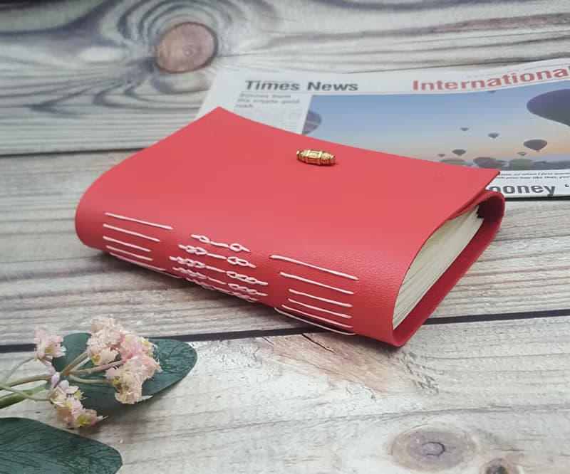 Daisy Mixed Stitching Journal - Imperial Red