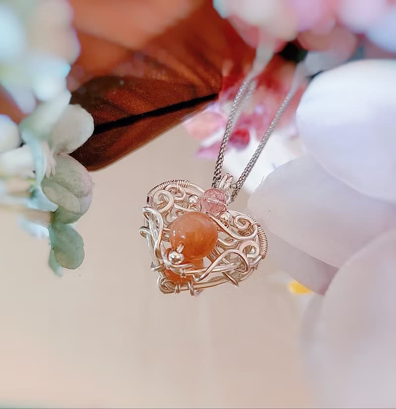 月季橙馨-橙月光 草莓晶 柔化心靈 金屬線編織項鍊