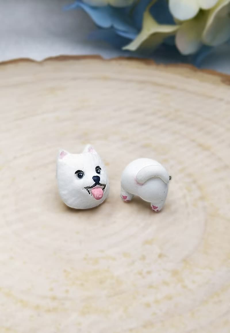 全手作 白色 松鼠狗耳環 博美犬耳環 防敏感耳針 耳釘/耳夾