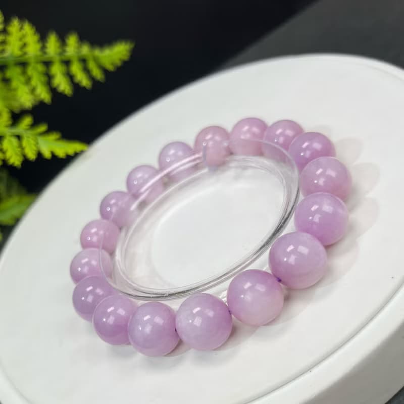 精品紫鋰輝手串12mm冰潤顆顆貓眼薰衣草水晶手錬女平和積極解壓
