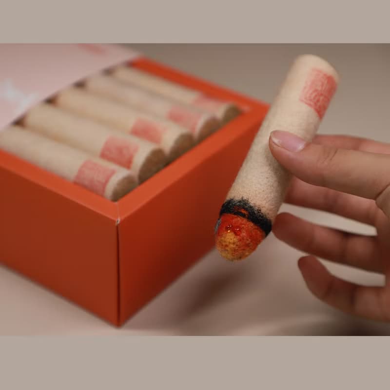 羊毛氈手作 春夏養生艾灸艾條 原創手工胸針/別針飾裝飾品