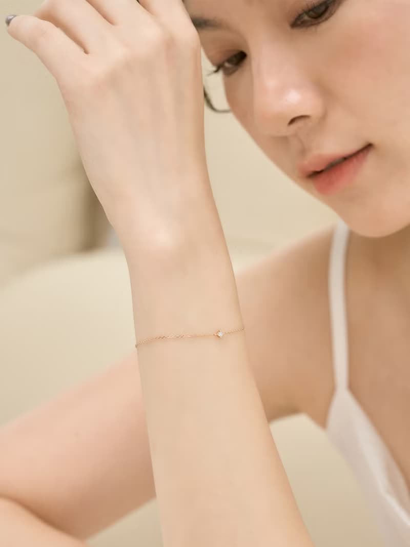 | AURA純淨手鍊 | 18K金 鑽石輕珠寶
