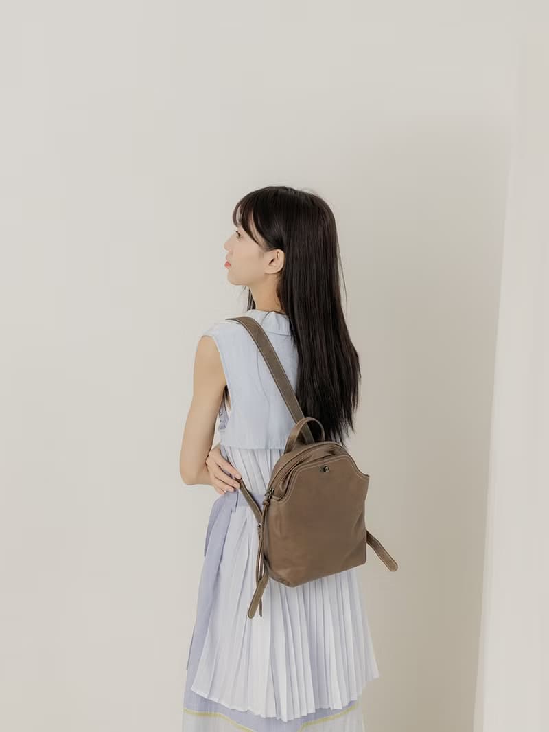 supportingrole 真皮休閒實用精緻風格後背包 灰褐色