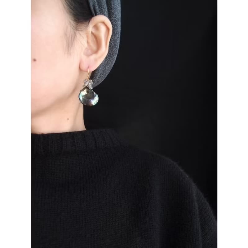 【K14gf】BIG Petal Pearl Earrings Labradorite 【ice gray】