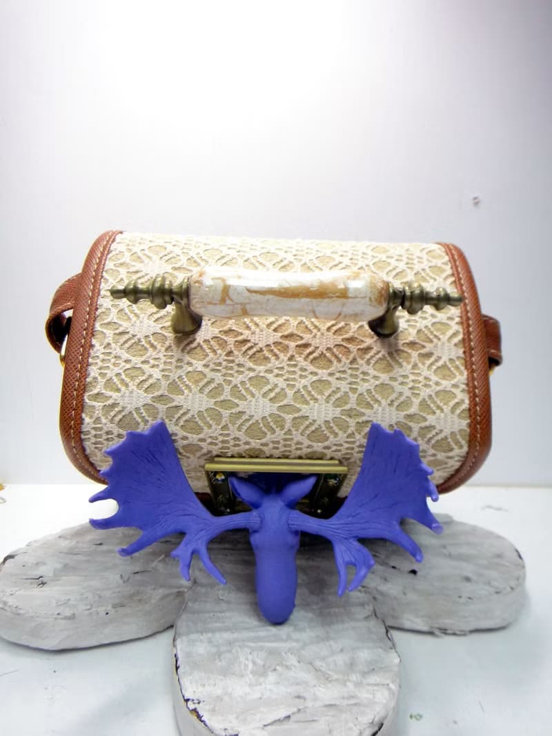TIMBEE LO 手製 蕾絲 米色 黑底 紫色 馴鹿頭 裝飾迷你小手袋 包包 復古手柄