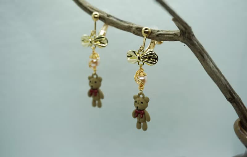 飛機耳 / 原創耳飾 x 金屬線創作 / 【少女熊可愛 - 螺旋耳夾版】