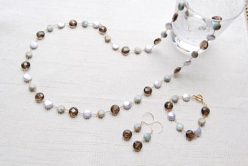 コイン型パールとストーンのブレスレット　スモーキークォーツ（１４kgf）