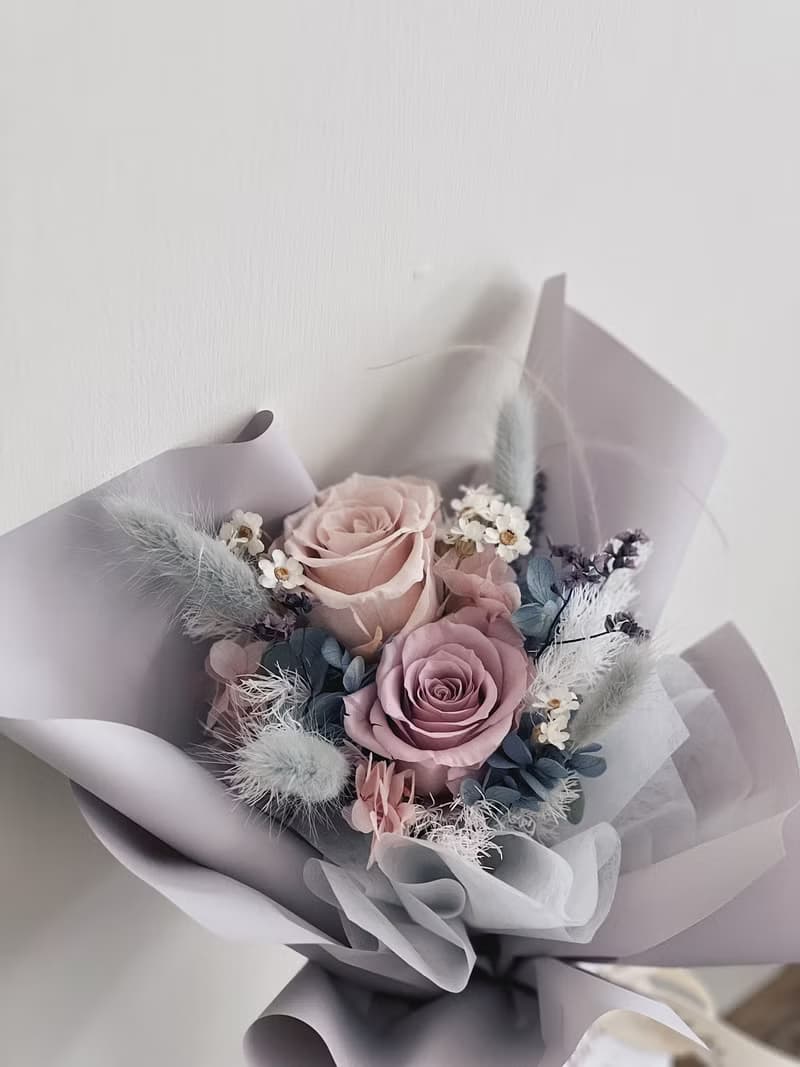 【永生玫瑰花花束】• 情人節/永生玫瑰花/永生玫瑰花花束/玫瑰花