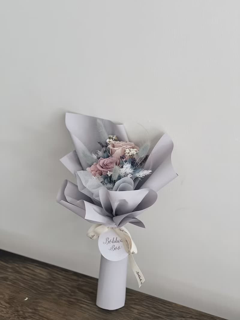 【永生玫瑰花花束】• 情人節/永生玫瑰花/永生玫瑰花花束/玫瑰花