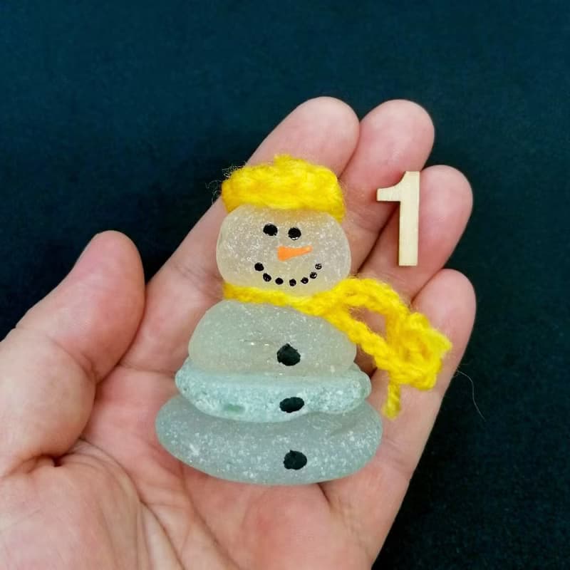 Cute sea glass snowmen.Xmas ornament.Snowman Ornaments gift idea.New home gift