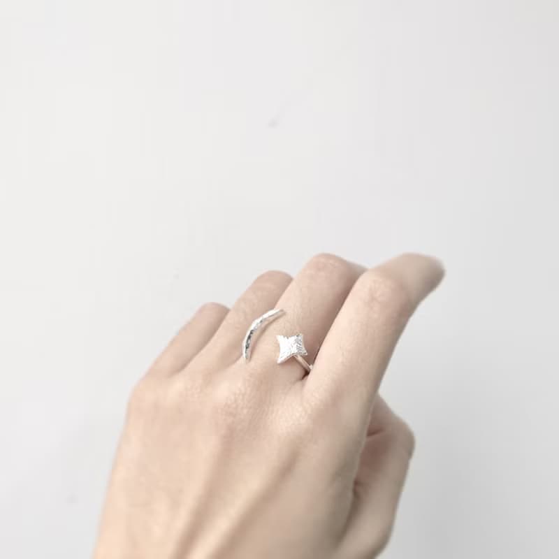 星與月戒指 Moon and star Ring 925純銀