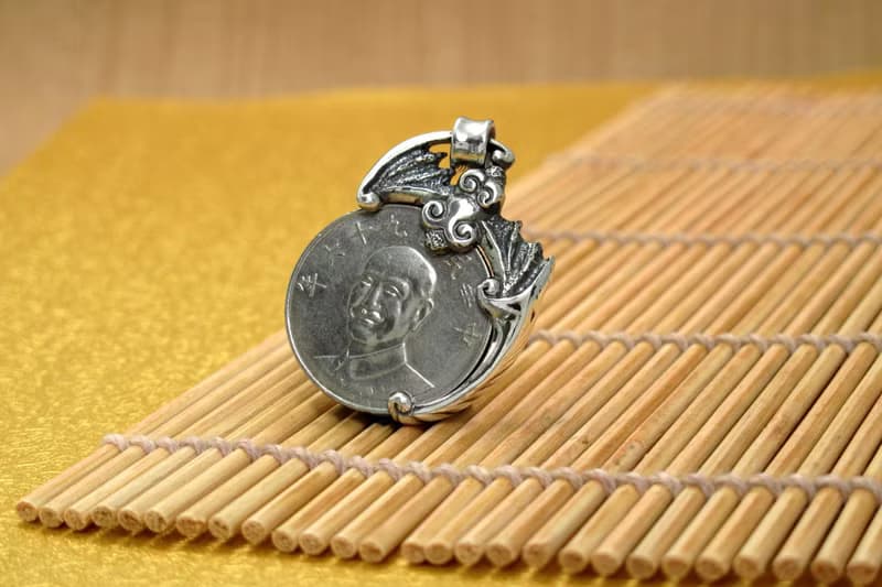 錢夾 平安.蝠銀元 錢夾 銀墬(不含鍊)-64DESIGN
