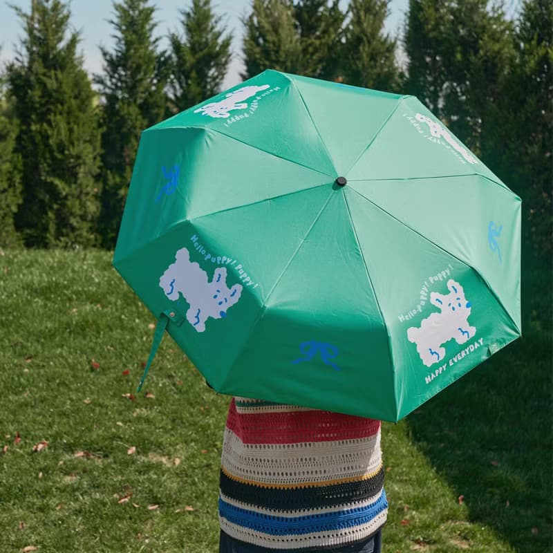 綠色出遊小狗晴雨傘 捲毛狗插畫 遮陽傘